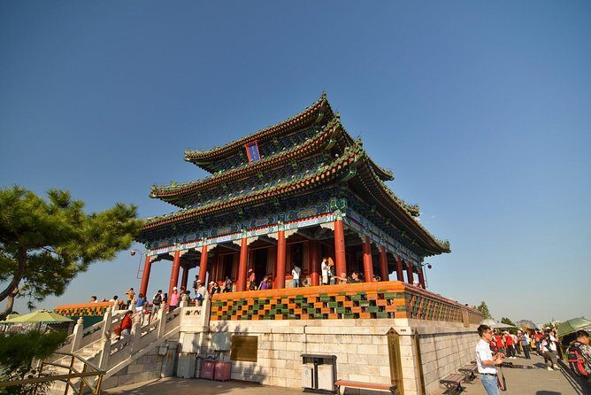 2-Hour Beijing Private Jingshan Coal Hill Park and Beihai Park Walking Tour - Price and What You’re Really Getting for $66