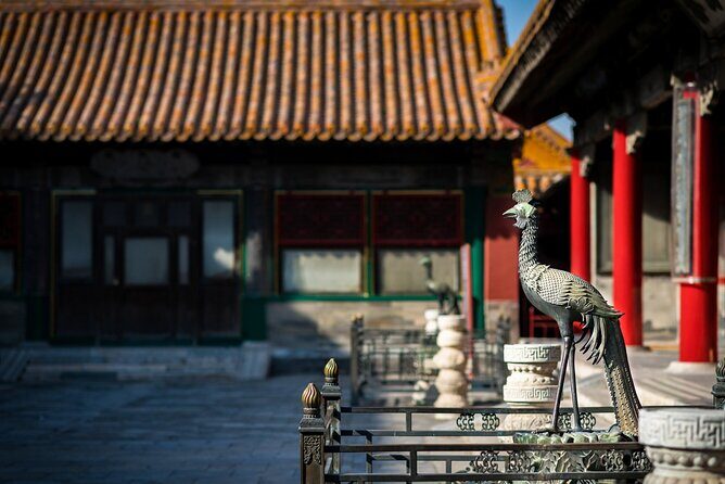 3-Day Beijing Tour Tai Chi, Peking Duck, Hotpot and Spa - Day 3: 798 Art Zone, hutongs by rickshaw, and Qianmen’s old-school street energy