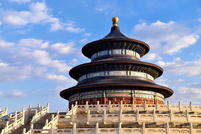3-Day Beijing Tour Tai Chi, Peking Duck, Hotpot and Spa - Day 1: Tai Chi at the Temple of Heaven, then the Forbidden City’s scale