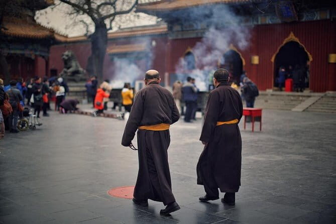 3-Hour Private Walking Tour including Monk Blessing Ceremony at Lama Temple - Why this private walking plan works in Beijing