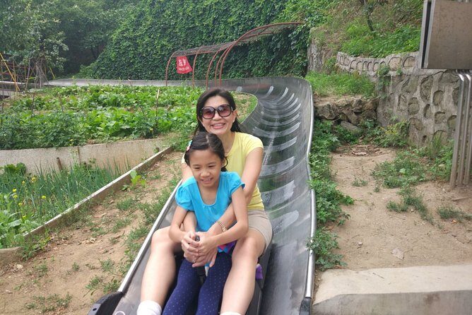 All-inclusive Day Tour: Mutianyu Great Wall & Beijing Panda Zoo with Local Lunch - Hotel Pickup and Private Vehicle: How the Day Stays Under Control