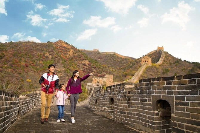 All-Inclusive Mutianyu Great Wall Hiking and Helicopter Overlook Tour - Cable car vs chairlift vs toboggan: choose your ride down
