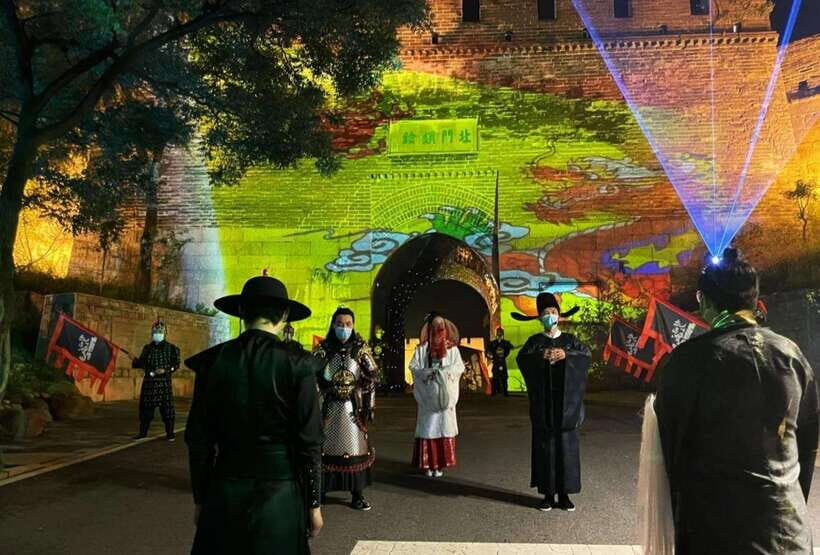 Badaling Great Wall Night Tour+ Light Show + Performance - Key takeaways before you go