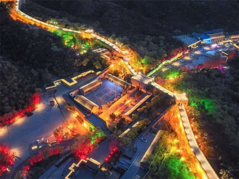 Badaling Great Wall Night Tour+ Light Show + Performance - Badaling Great Wall at night: why it feels different