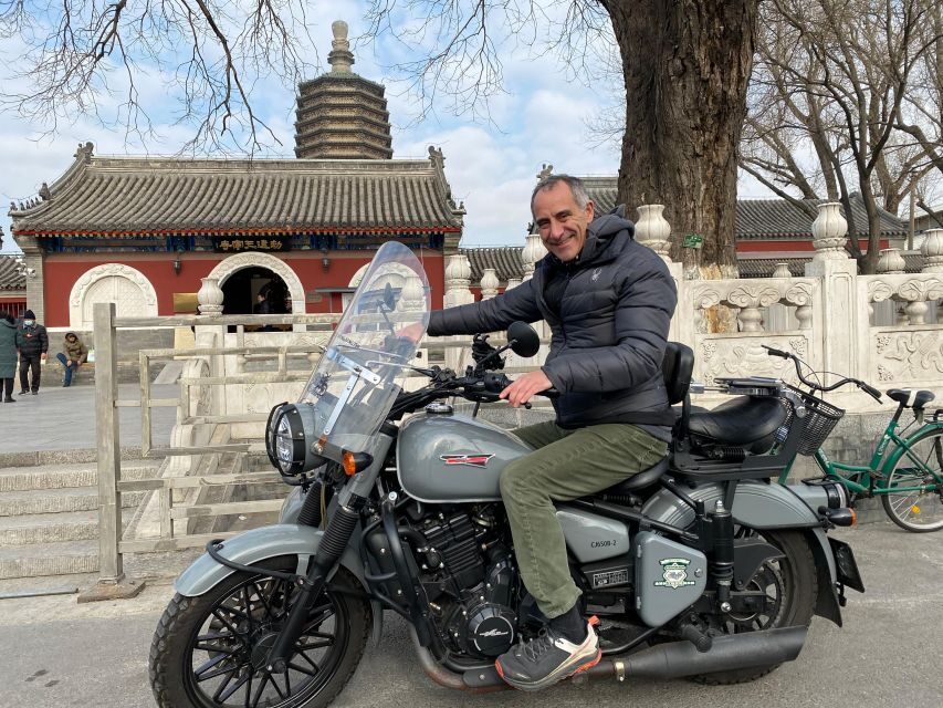 Beijing: 4 hours Discover City by Sidecar - The White Pagoda and the viewpoint rhythm: history you can see, then images you can keep