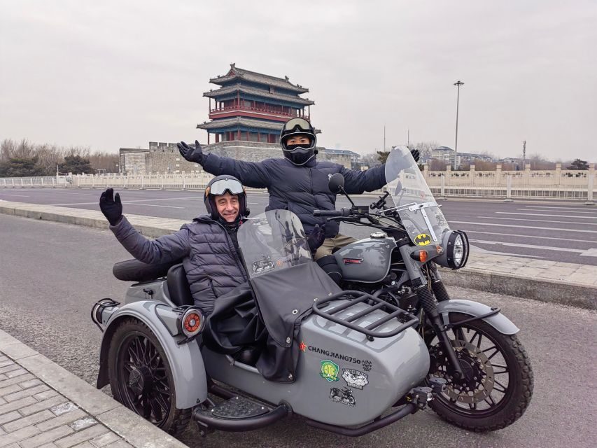 Beijing: 4 hours Discover City by Sidecar - North along the axis: Drum & Bell Towers, orientation, and great photo angles