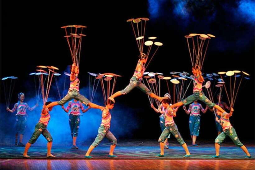 Beijing: Acrobatic Show Tickets Traditional & Modern Fusion - Key things I’d bet you’ll remember