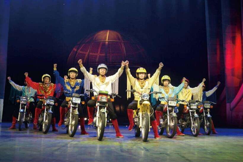 Beijing: Acrobatic Show Tickets Traditional & Modern Fusion - A practical mini-itinerary for your day