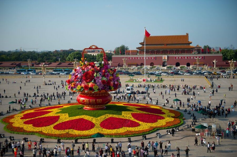 Beijing: All-Inclusive 3-Day Private Tour of Must-See Sights - Hutongs, Houhai, and Nanluoguxiang: Day 2’s Local-Life Walk