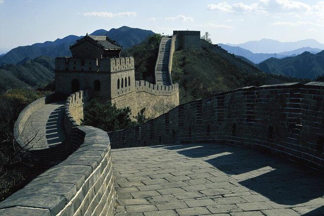 Beijing Bus Group Tour Of Badaling Great Wall Without Lunch - The 90-Minute Ride to Badaling: What to Expect