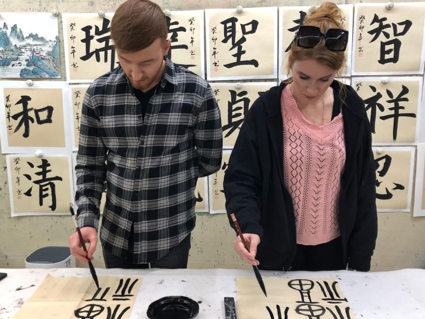 Beijing Calligraphy Class - The 30-minute versus 1-hour booking choice
