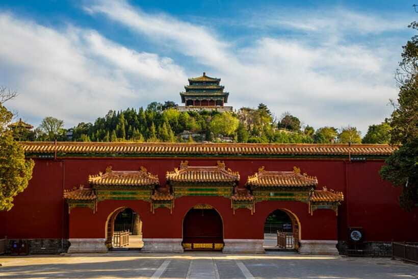 Beijing: Jingshan Park Entry Ticket - Price and value: paying for convenience (and what to watch)