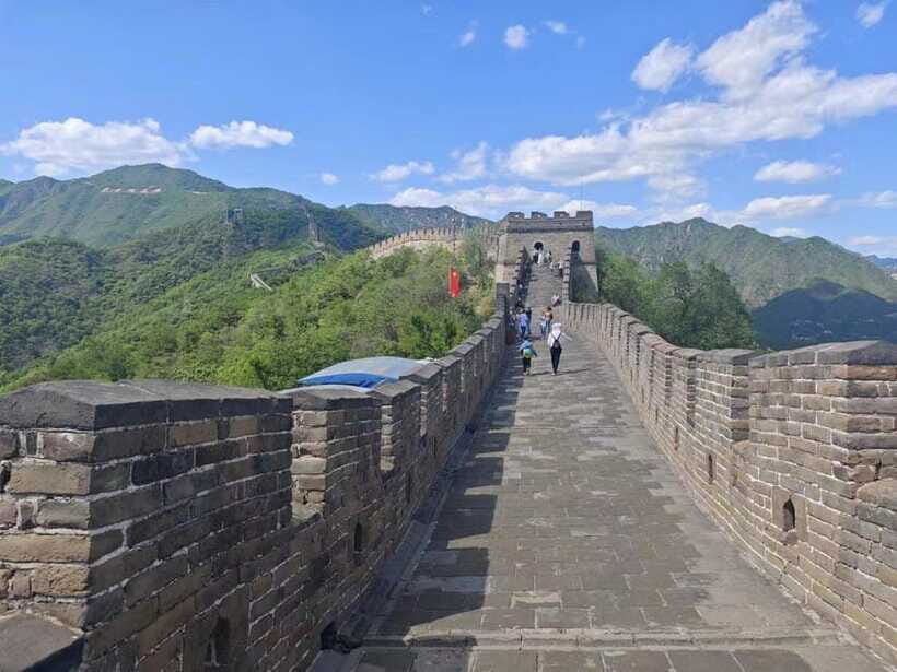 Beijing: Mutianyu Great Wall and Summer Palace Private Tour - Price and value: is $117 per person fair for this much moving?