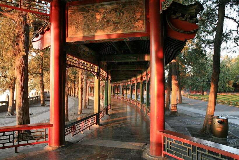 Beijing: Panda House w/Great Wall or City Sites Private Tour - Why this private panda day works so well in Beijing