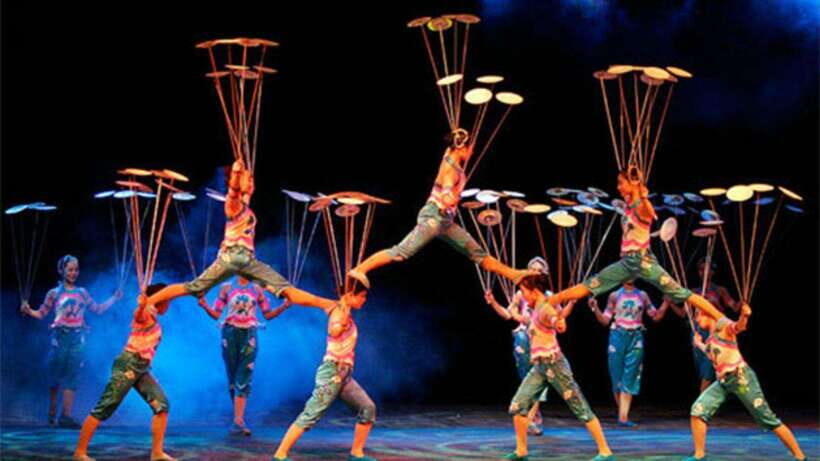 Beijing: Red Theatre Acrobatics Show Ticket-Local Must-See - Red Theatre in Beijing: Why This Acrobatics Show Fits Your Evening