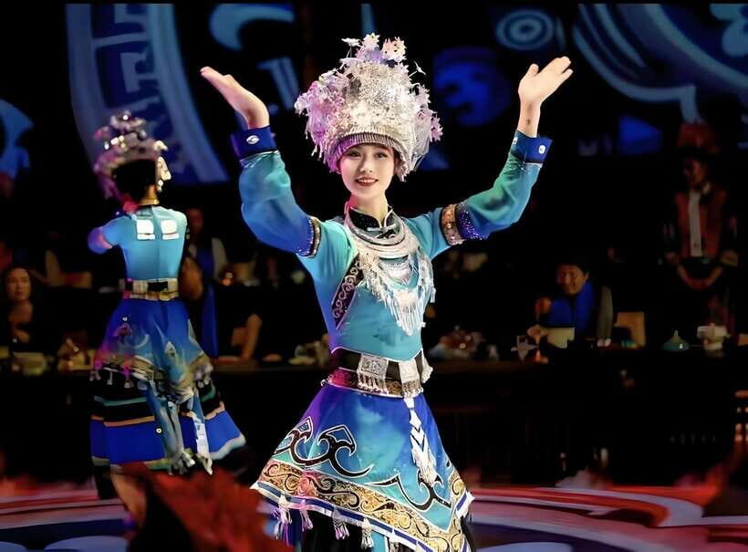 Beijing Royal Banquet with Chinese culture prefermance - Entering the Yuxiandu royal cuisine world