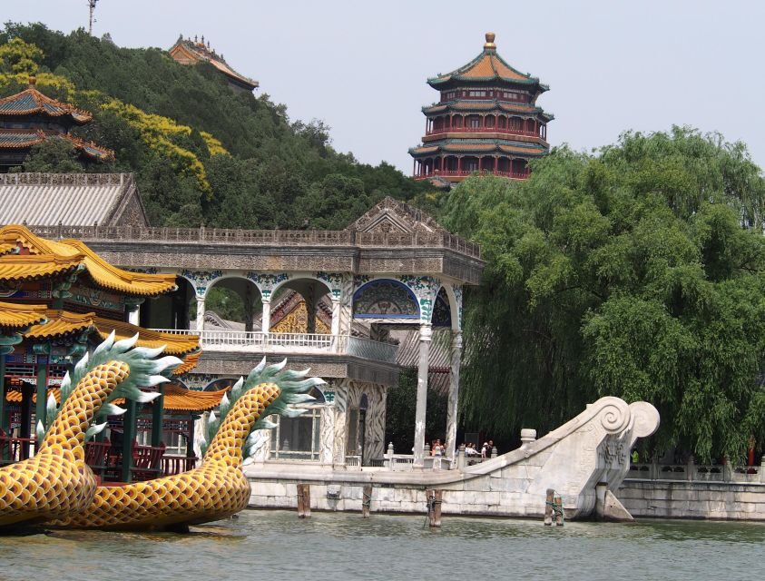 Beijing: Summer Palace, Sacred Road&Ming Tombs Private Tour - Timing, photos, and why private guides matter