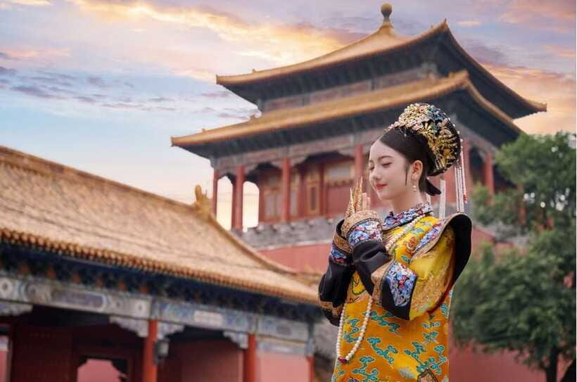 Beijing: Traditional Chinese Costume Makeover & Photo Shoot - Key things that make this Hanfu photo session work