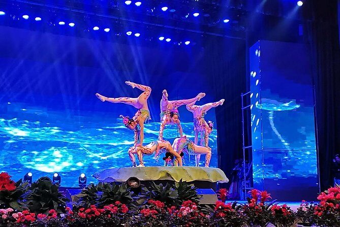Beijing Traditional Hot Pot Dinner and VIP seated Acrobatic show - Key takeaways before you go