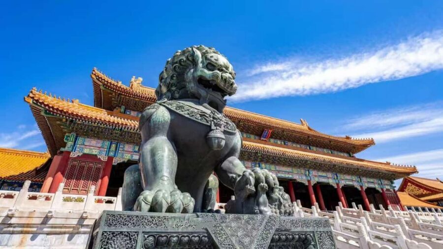 Beijing:Forbidden City Tour w/Traditional Costume Experience - Forbidden City: what your guide should make click