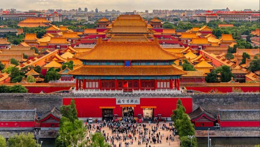 Beijing:Forbidden City Tour w/Traditional Costume Experience - Picking the right package: 4 hours vs 6 hours