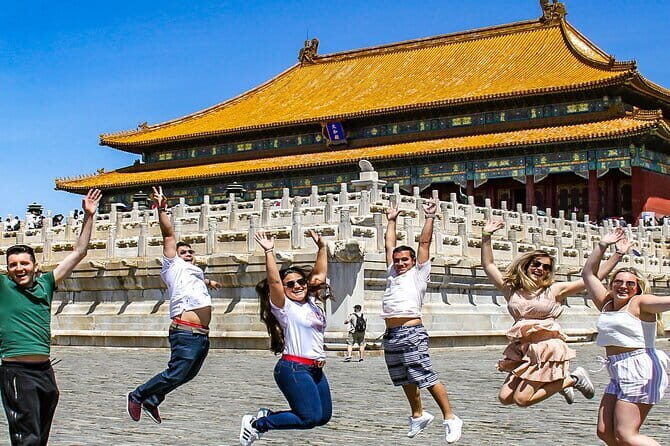 Din Tai Fung Dinner and VIP Class River Cruise Experience in Shanghai - FAQ