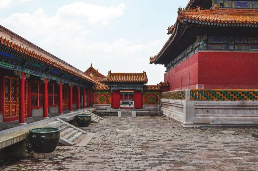 Forbidden City&Hutong Private Tour w/Historic Site Add-ons - Forbidden City: Courtyards, the Central Axis, and What Your Guide Actually Does
