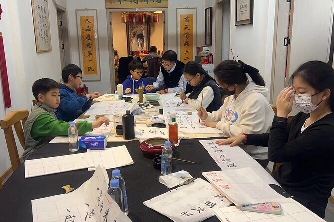 Immerse Yourself:Chinese Calligraphy Experience in Beijing Hutong - A 1-Hour Chinese Calligraphy Session in Beijing Hutong