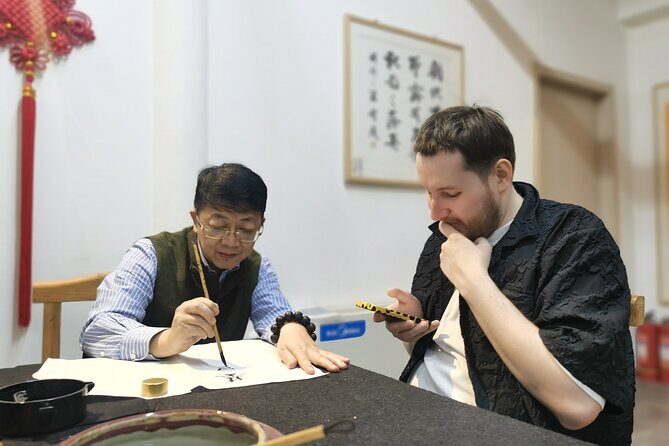 Immerse Yourself:Chinese Calligraphy Experience in Beijing Hutong - Step-By-Step: What Happens During the Class