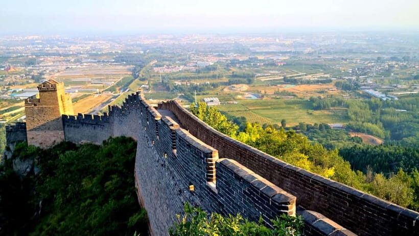 Jinshangling Great Wall Of Beijing Tickets And Other Option - A first look at Jinshanling’s unusual architecture (it’s not just a wall)