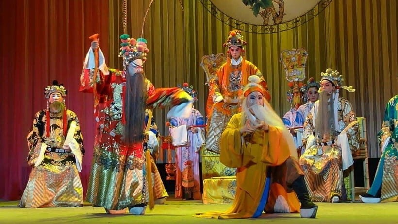 Liyuan Theater Beijing Opera Show Tickets - Snacks, tea, and comfort: small perks that make a big difference