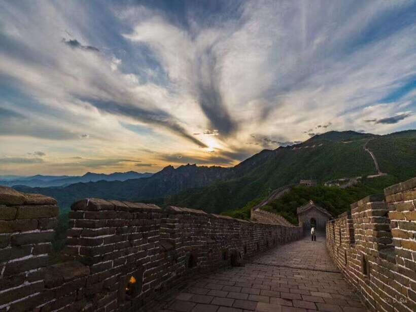 Mutianyu Great Wall Bus, Departure 8/9/10am, Return 3/4/5pm - West side options: cable car for a calmer climb