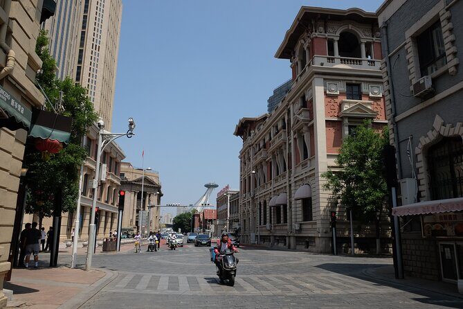One day tour to downtown Tianjin from Beijing by high speed train - The Five Great Avenues and Xiaobailou: where Tianjin looks like it borrowed a postcard