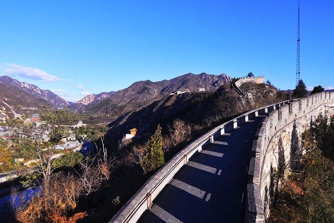 Private Day Tour of Juyongguan Great Wall and Sacred Way from Beijing - Lunch on this kind of day: practical value, not an afterthought