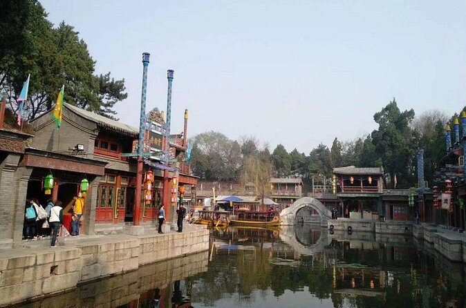 Private Day Tour: Summer Palace and Old Summer Palace in Beijing - The Long Corridor: where the garden turns into a walking timeline