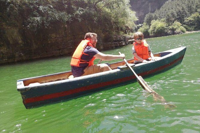 Private Longqing Gorge & Guyaju Cave Day Tour w/ Cruise Ride - What to wear, bring, and plan for a smooth day