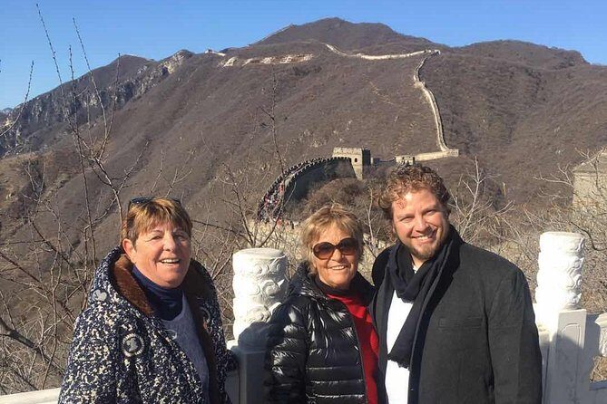Private Mutianyu Great Wall & Ming Tombs: Transfer or Guided Tour - Transfer Only vs Transfer Plus a Guide: What You Gain