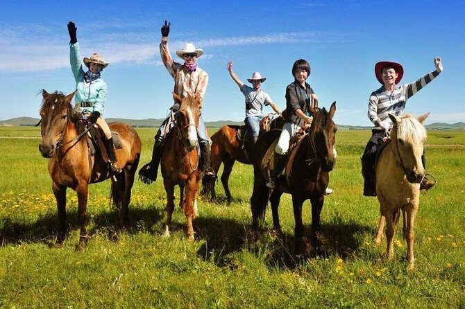 Private Tour: Badaling Great Wall and Kangxi Grasslands on Horseback - Sun-View Tower Views and Cable Car Choices