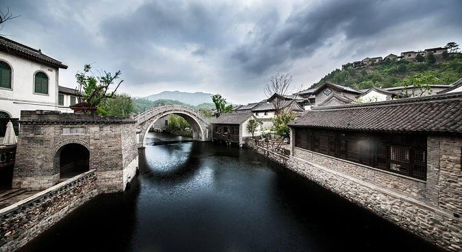 Private Tour to Gubei Water Town and Simatai Great Wall with Cable Car and Lunch - Simatai Great Wall with cable car: the easier route to a less famous climb