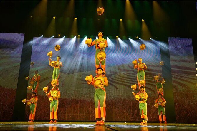 Red Theater Beijing Acrobatic Show Tickets Booking - The show itself: Heroes of Shu County and why it works