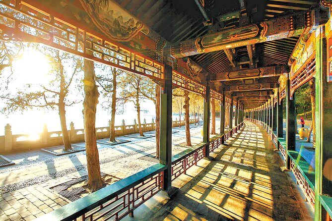 Summer Palace Walking Tour - Beijing - North Palace Gate: beating the crowd before you even start