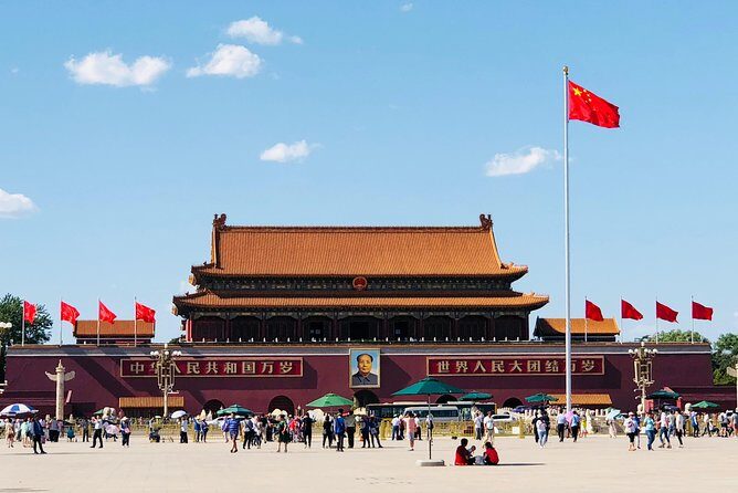 Tiananmen Square Tour - Dashilan: Old-school shopping streets and traditional goods